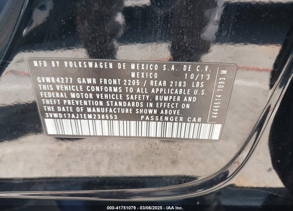 2014 VOLKSWAGEN JETTA VIN: 3VWD17AJ1EM238553