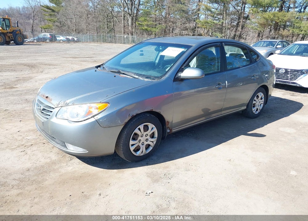 2010 HYUNDAI ELANTRA VIN: KMHDU4AD3AU932469