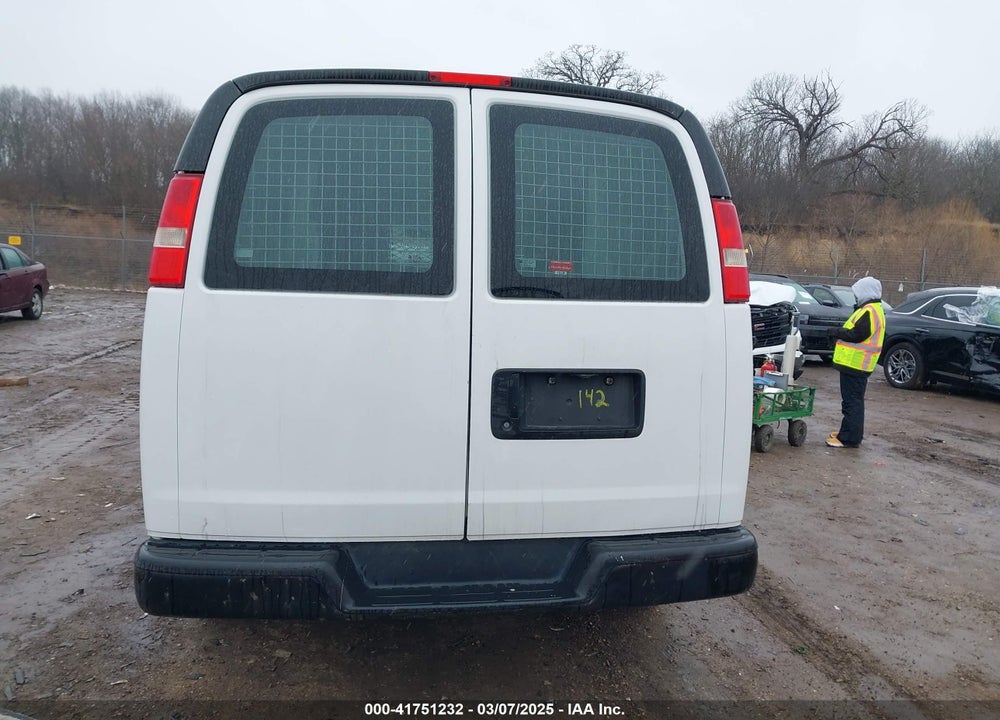 2014 GMC SAVANA VIN: 1GTW7FCGXE1196998