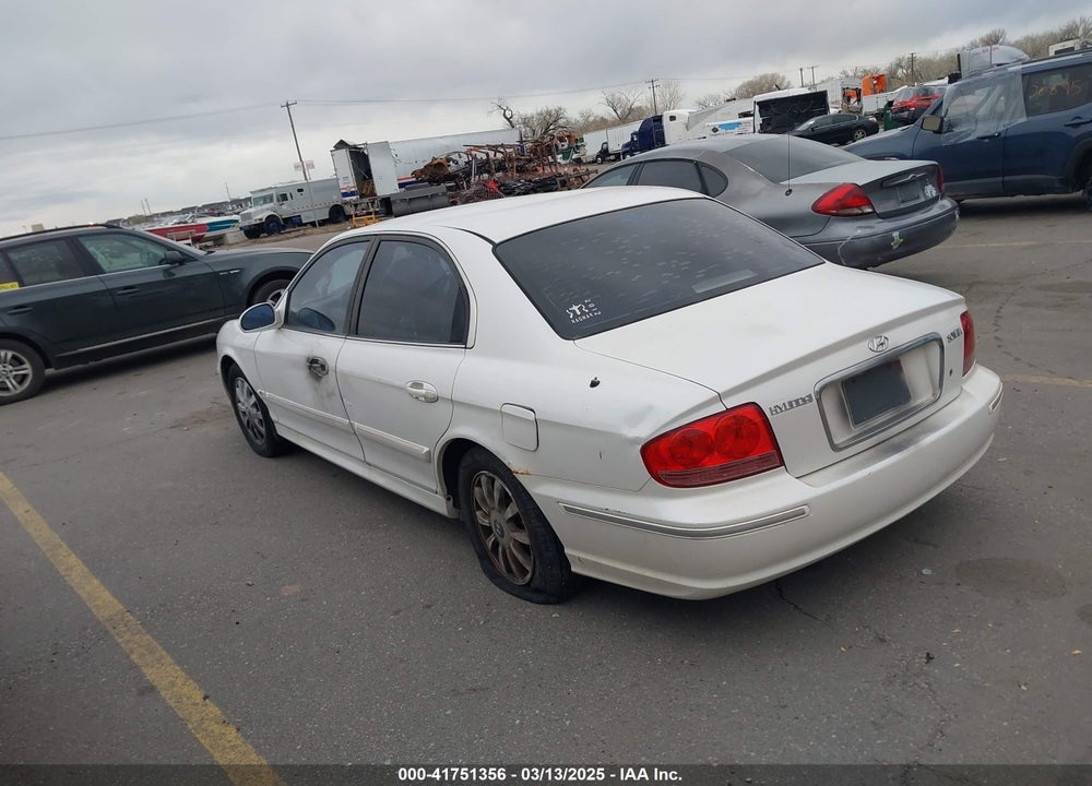 2003 HYUNDAI SONATA VIN: KMHWF35H93A889013