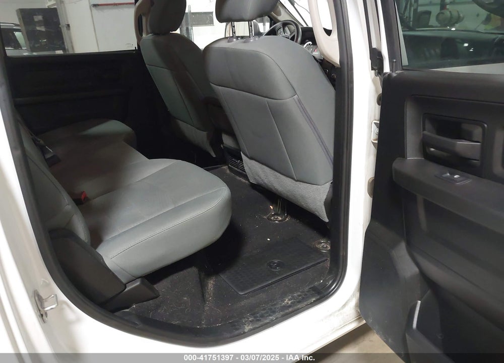 2019 RAM 1500 CLASSIC VIN: 1C6RR7KT2KS547458