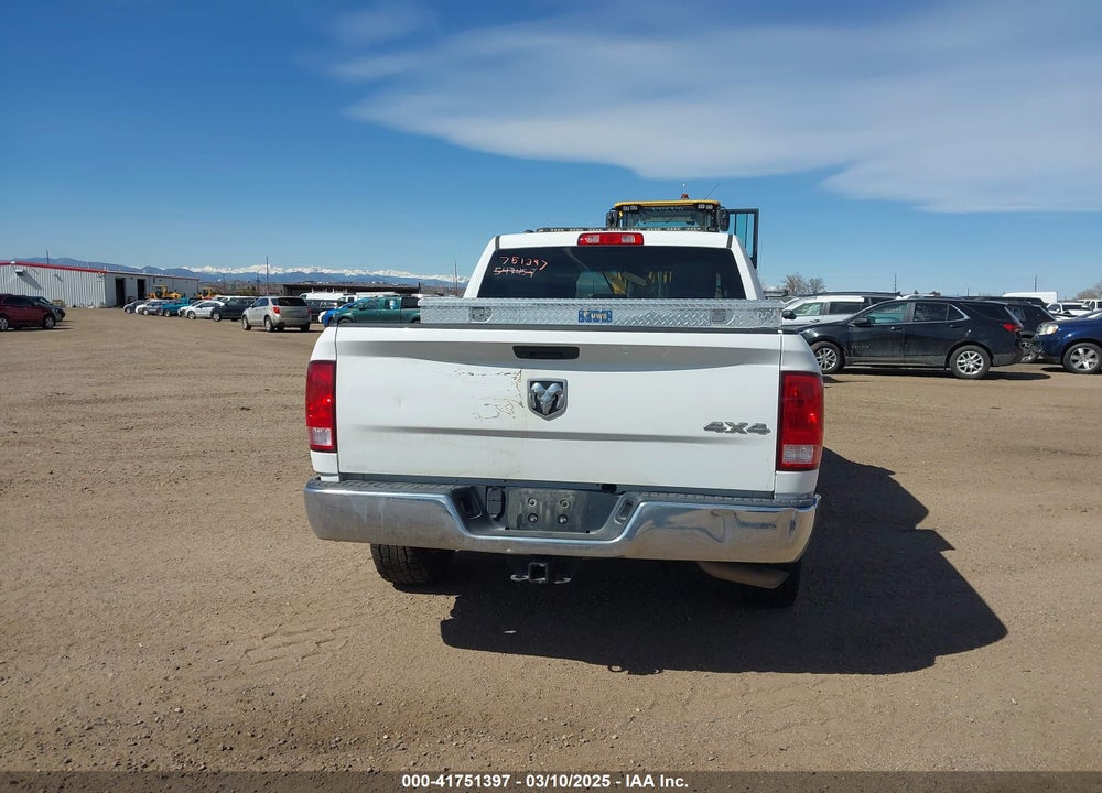 2019 RAM 1500 CLASSIC VIN: 1C6RR7KT2KS547458