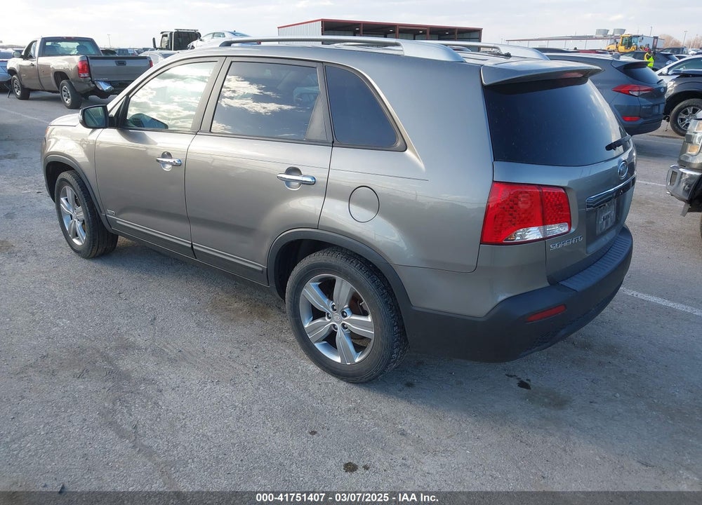 2012 KIA SORENTO VIN: 5XYKUCA63CG300289