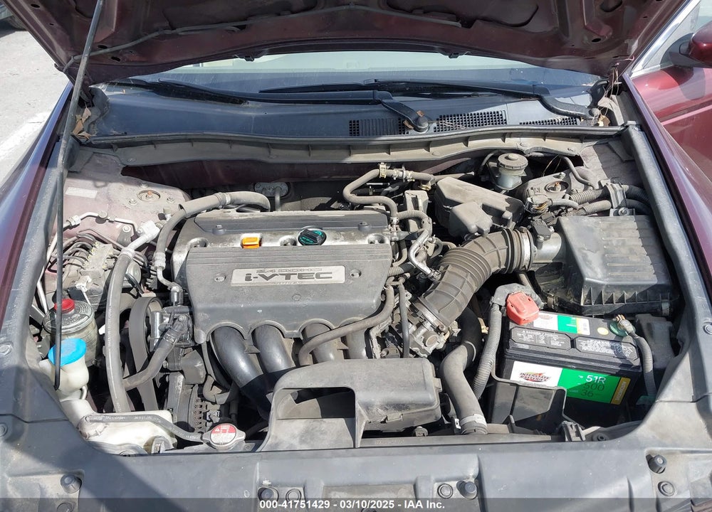 2008 HONDA ACCORD VIN: JHMCP26408C052123