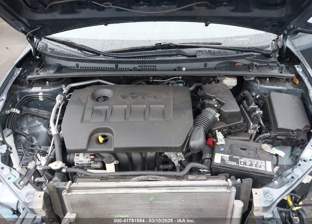 2018 TOYOTA COROLLA VIN: 2T1BURHE6JC985753
