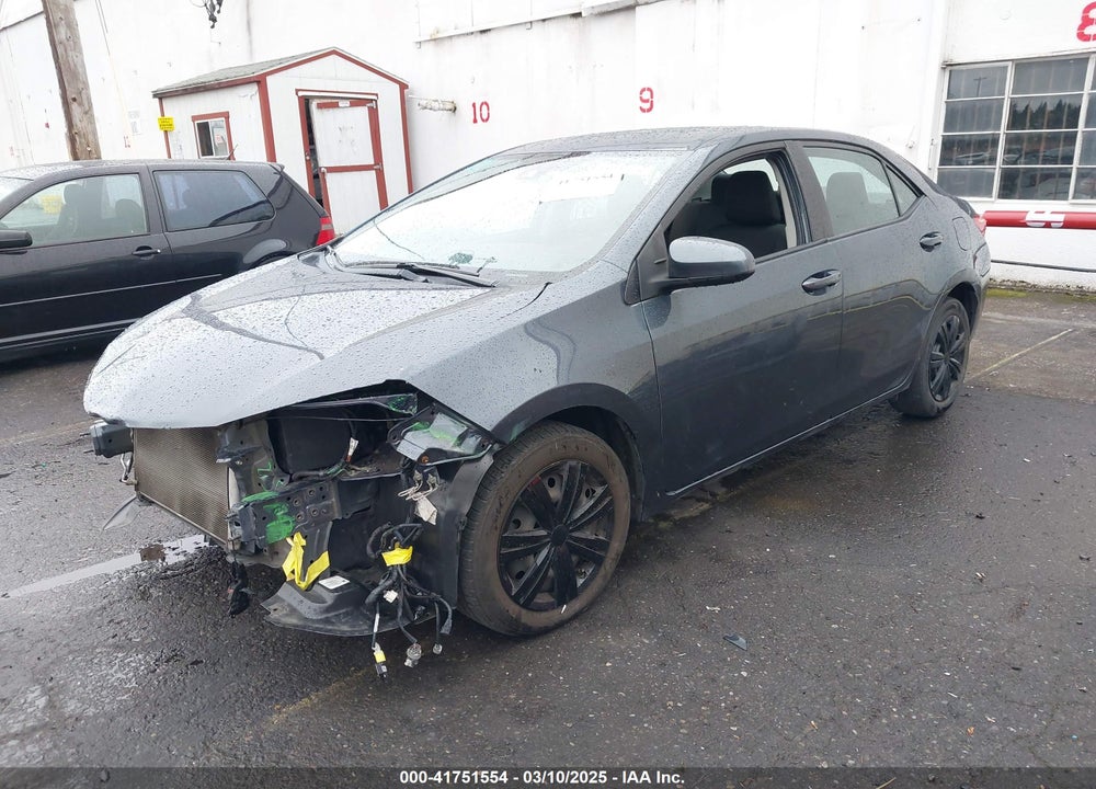 2018 TOYOTA COROLLA VIN: 2T1BURHE6JC985753