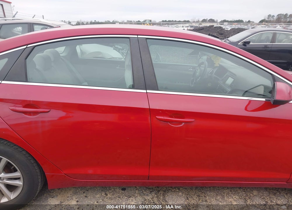 2017 HYUNDAI SONATA VIN: 5NPE24AF8HH455199