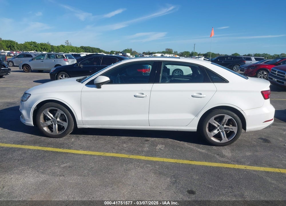 2017 AUDI A3 2.0T PREMIUM VIN: WAUAUGFF9H1036382