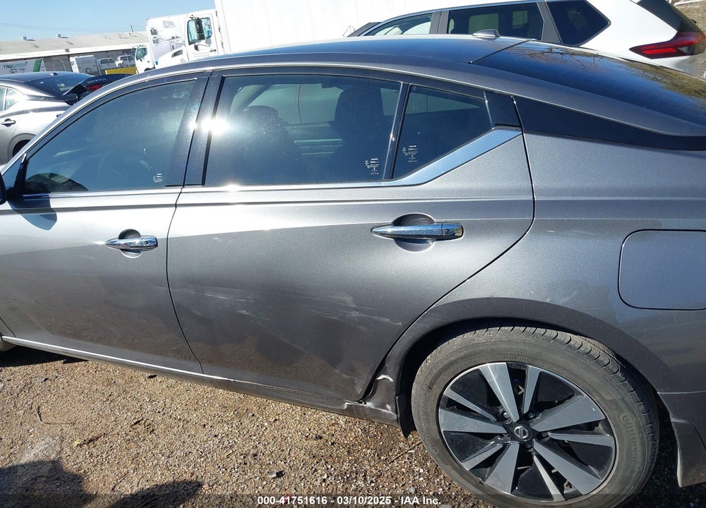 2022 NISSAN ALTIMA VIN: 1N4BL4EV6NN411589