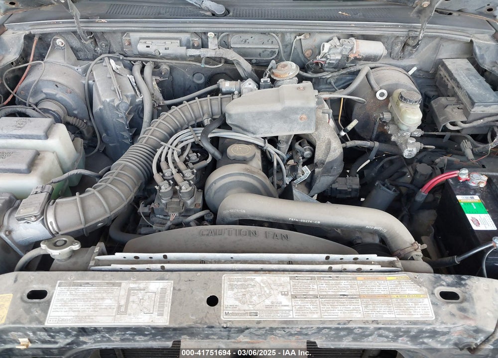 1998 FORD RANGER VIN: 1FTYR10C7WUD08115