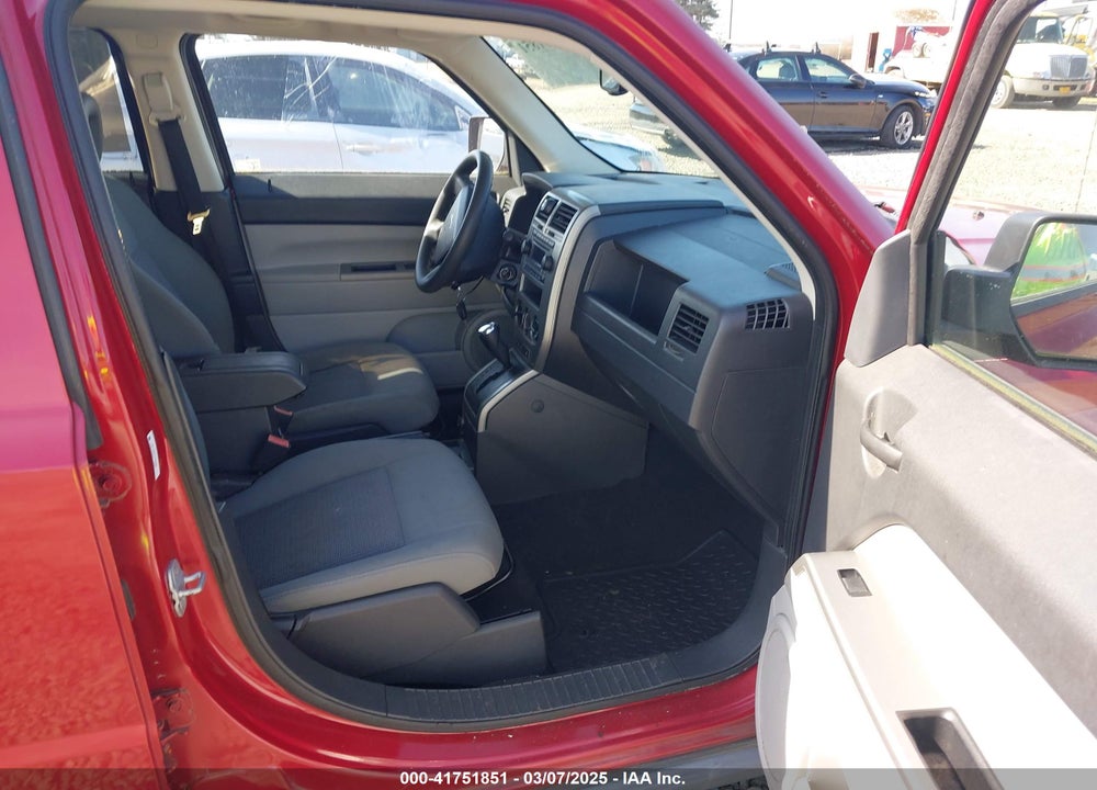 2007 JEEP PATRIOT VIN: 1J8FT28W77D401093
