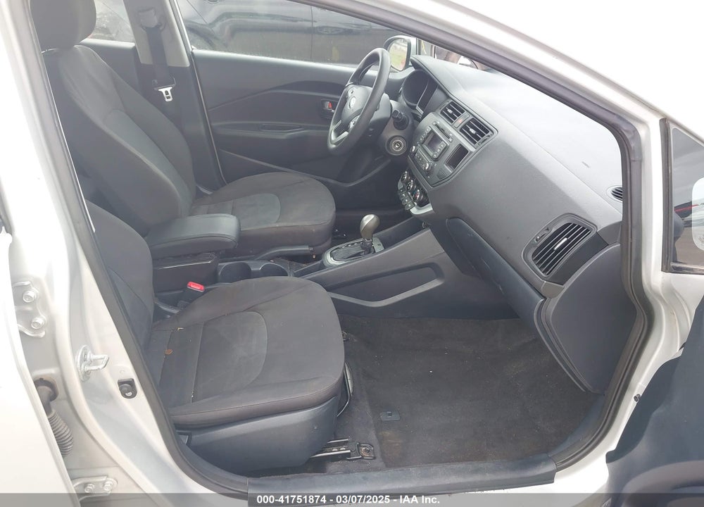 2015 KIA RIO VIN: KNADM4A38F6502747