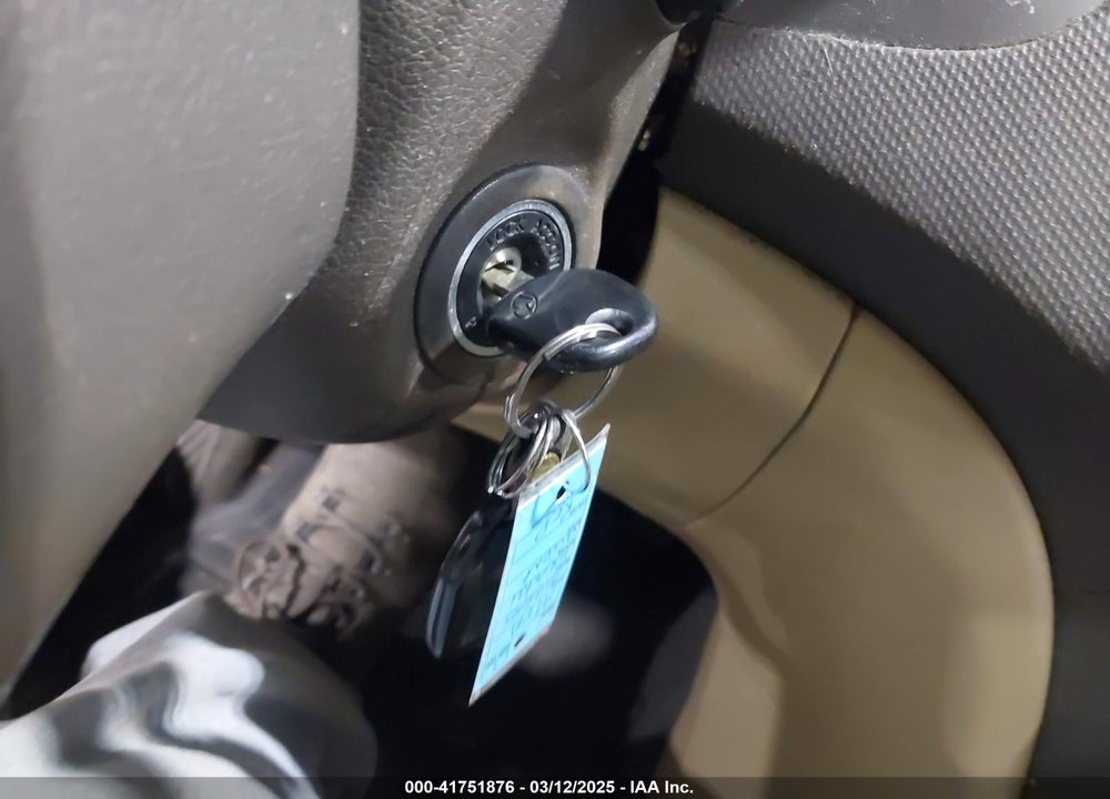 2014 HYUNDAI ACCENT VIN: KMHCU4AE2EU761563