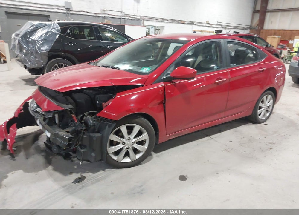 2014 HYUNDAI ACCENT VIN: KMHCU4AE2EU761563
