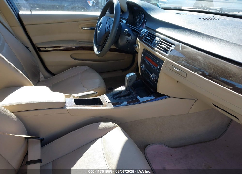 2010 BMW 328I VIN: WBAPK5C50AA653059