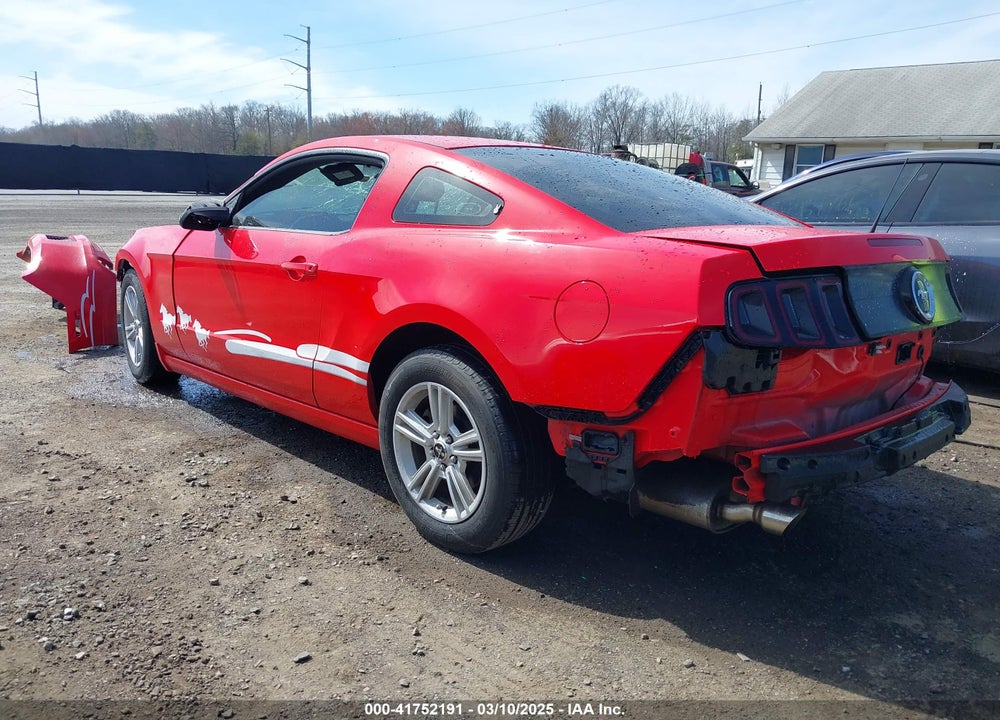 2014 FORD MUSTANG V6 VIN: 1ZVBP8AM6E5282057