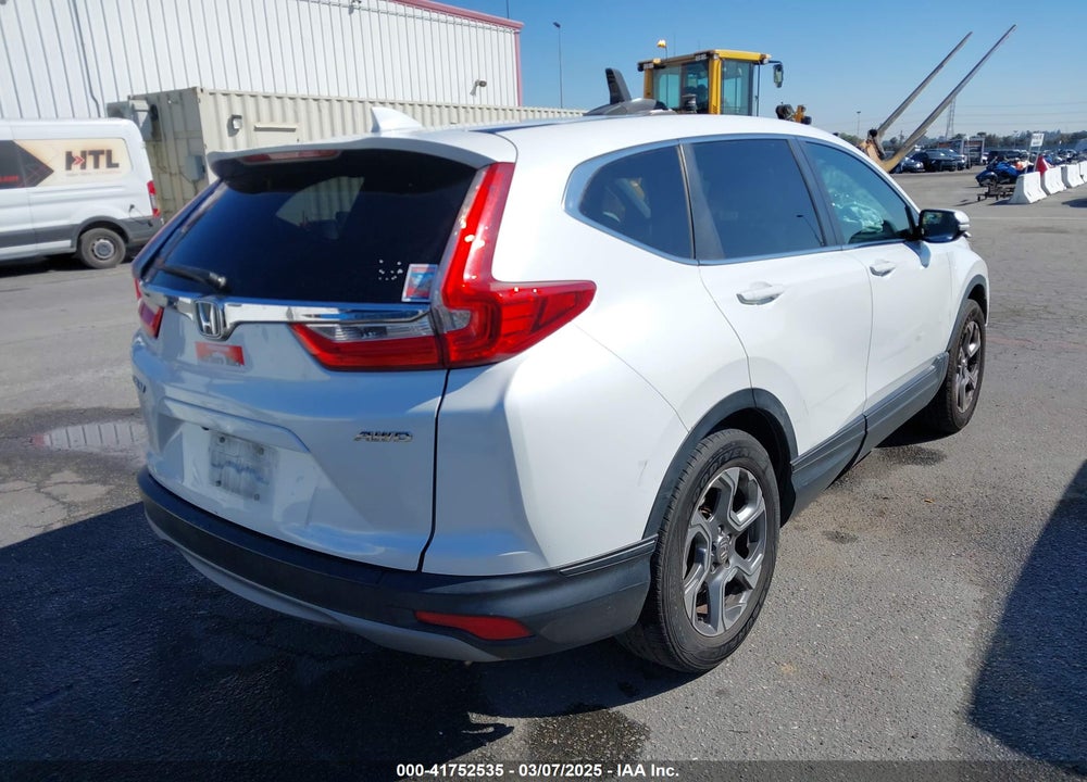 2019 HONDA CR-V VIN: JHLRW2H50KX000448