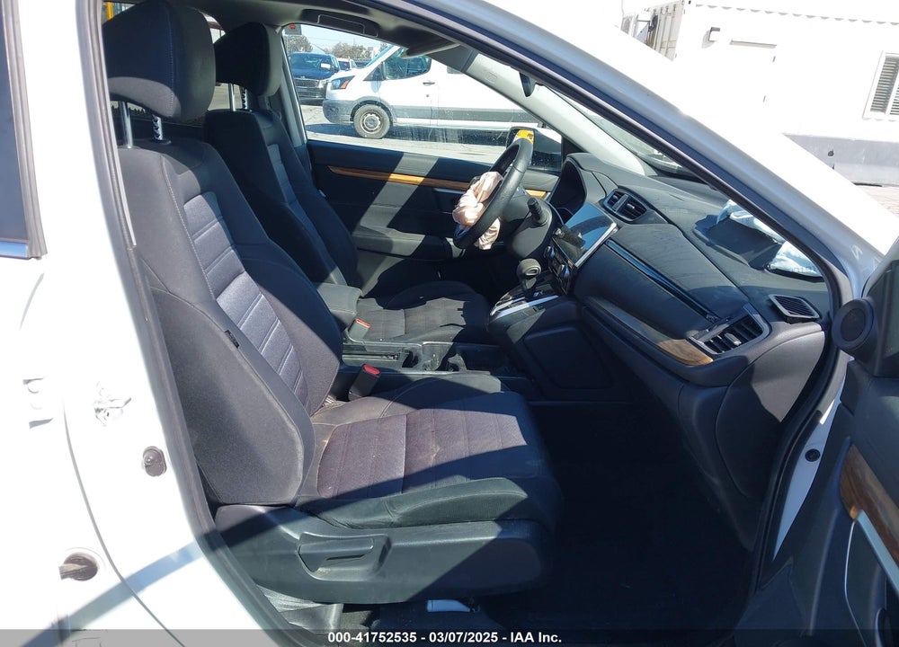 2019 HONDA CR-V VIN: JHLRW2H50KX000448