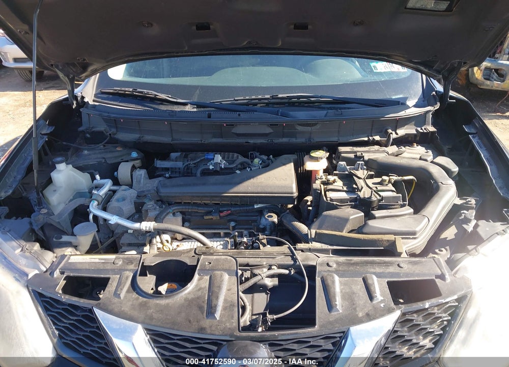 2016 NISSAN ROGUE S VIN: KNMAT2MV8GP609092