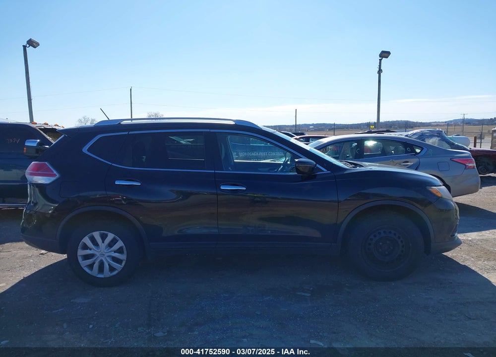 2016 NISSAN ROGUE S VIN: KNMAT2MV8GP609092