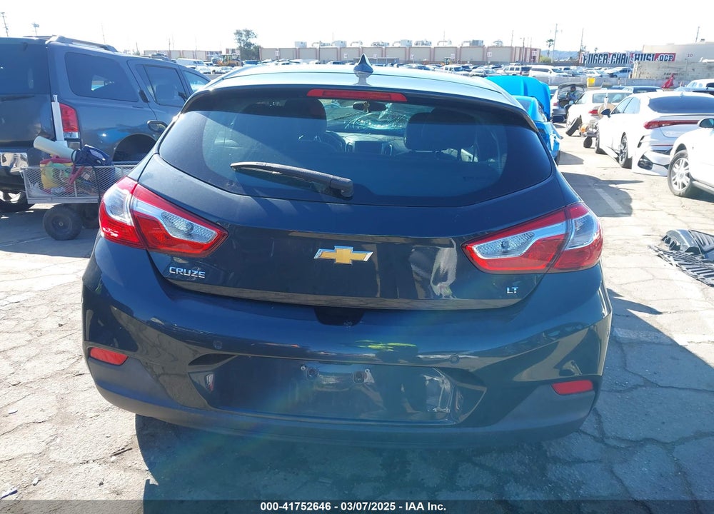 2019 CHEVROLET CRUZE VIN: 3G1BE6SM2KS606126