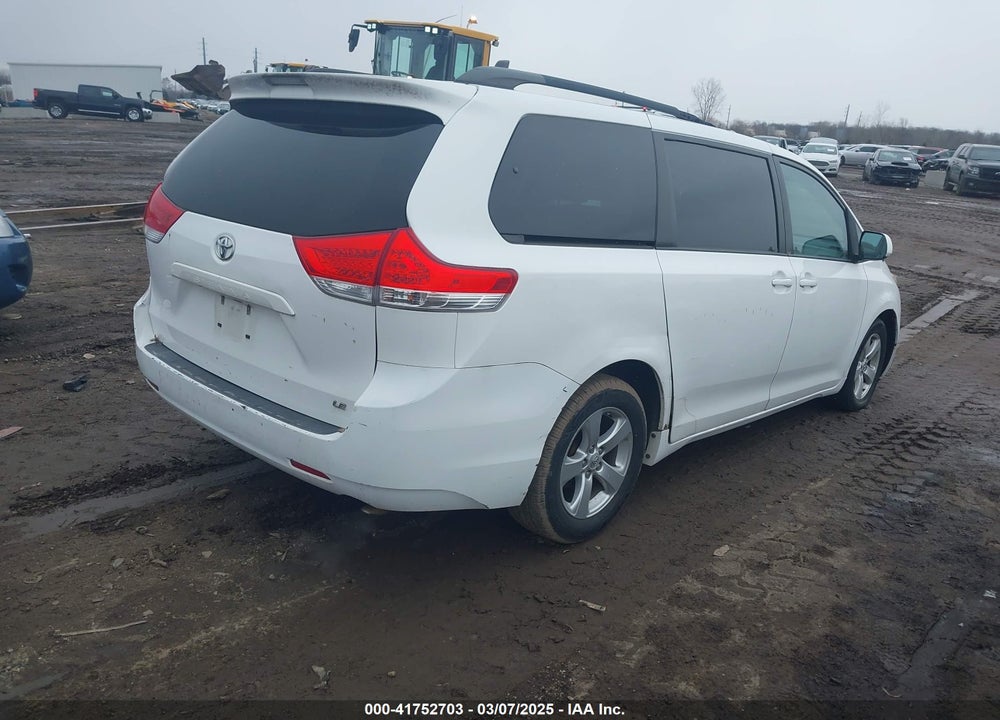 2013 TOYOTA SIENNA VIN: 5TDKK3DC3DS378261