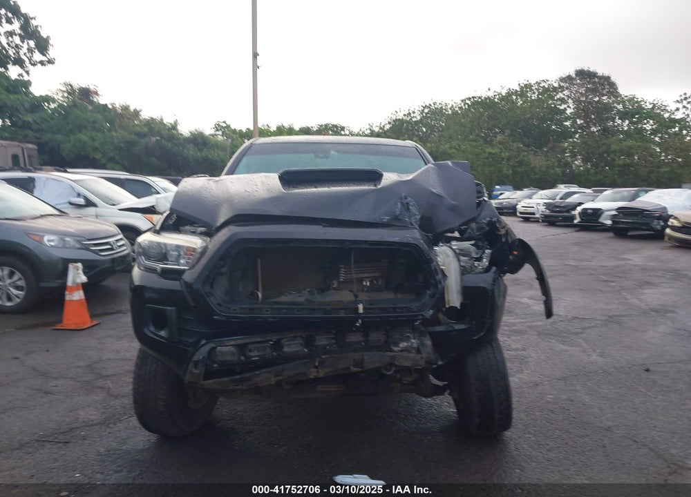 2019 TOYOTA TACOMA VIN: 3TMCZ5AN4KM271105