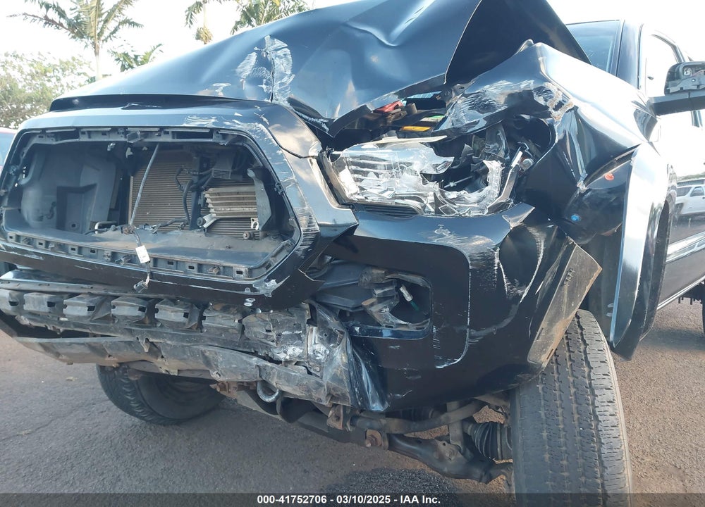 2019 TOYOTA TACOMA VIN: 3TMCZ5AN4KM271105