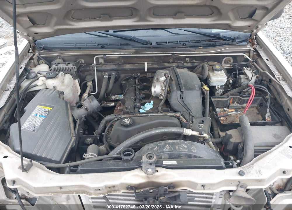 2004 CHEVROLET COLORADO LS VIN: 1GCCS196248117901