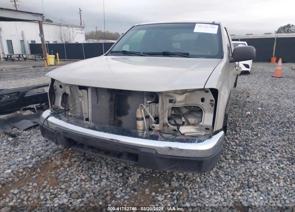 2004 CHEVROLET COLORADO LS VIN: 1GCCS196248117901