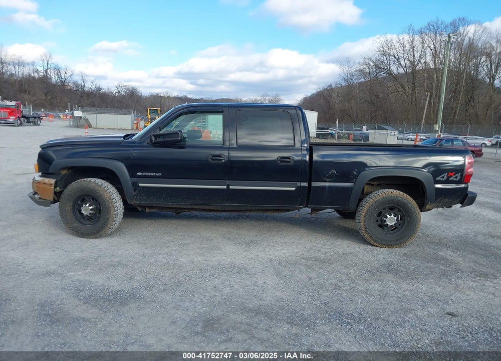 2005 CHEVROLET SILVERADO 2500HD LS VIN: 1GCHK23U35F826160