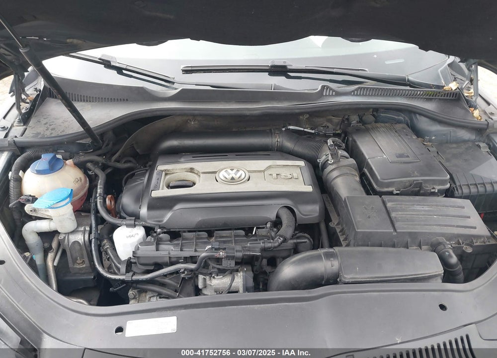 2012 VOLKSWAGEN EOS VIN: WVWBW7AH4CV019257