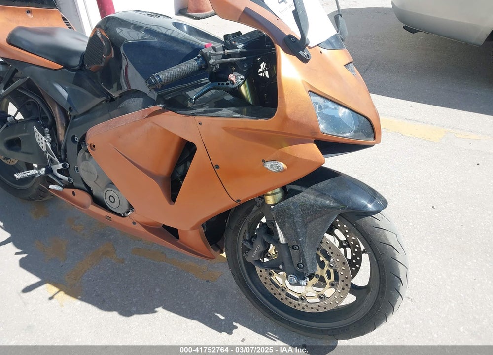 2005 HONDA CBR600 RR VIN: JH2PC37085M200371