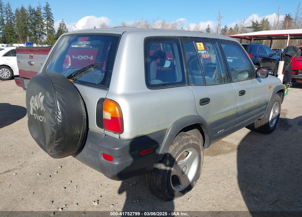 1997 TOYOTA RAV4 VIN: JT3HP10V5V7038536