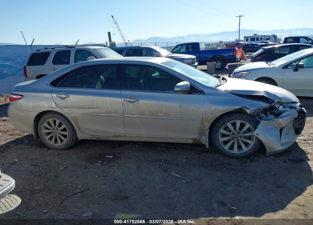 2017 TOYOTA CAMRY VIN: 4T1BF1FK7HU694661