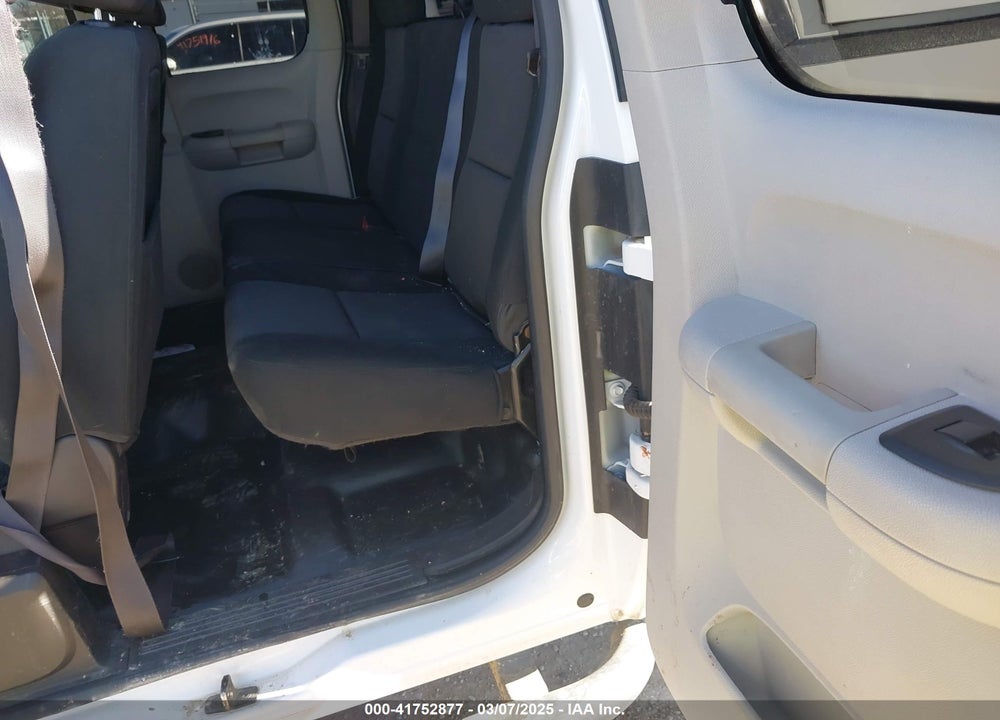 2013 GMC SIERRA 2500HD WORK TRUCK VIN: 1GT22ZCGXDZ239587