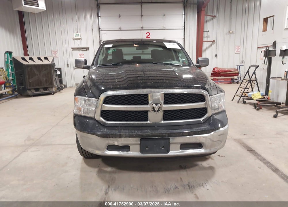 2024 RAM 1500 CLASSIC VIN: 1C6RR7GGXRS124813