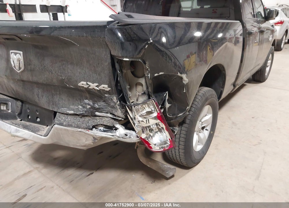 2024 RAM 1500 CLASSIC VIN: 1C6RR7GGXRS124813