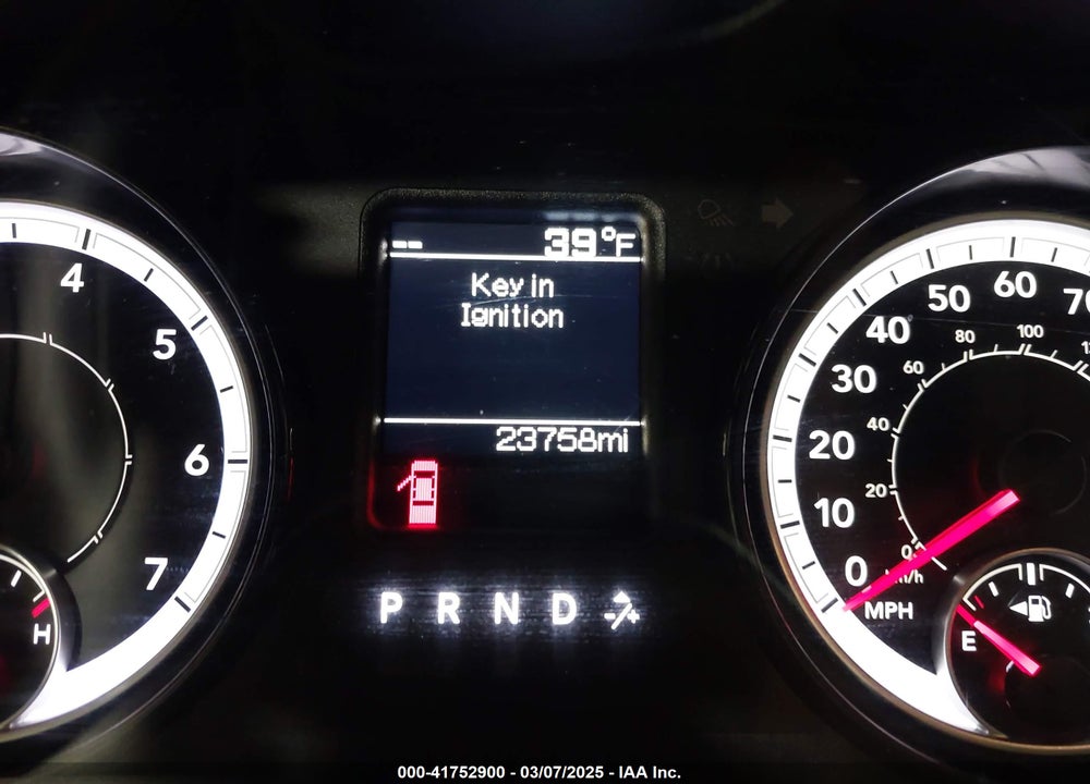 2024 RAM 1500 CLASSIC VIN: 1C6RR7GGXRS124813