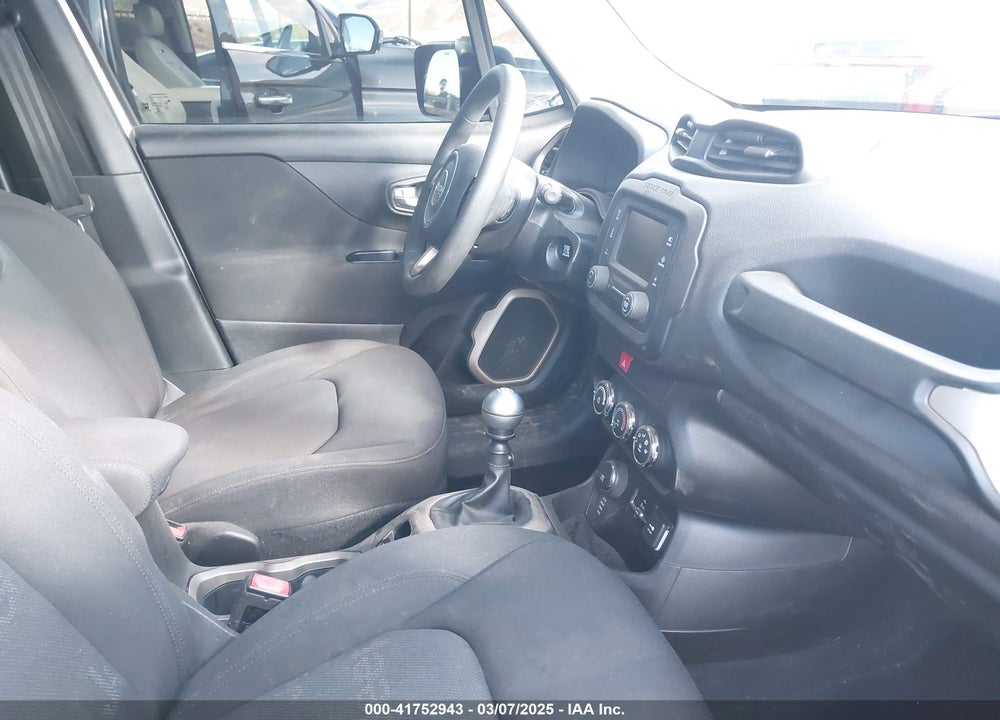 2017 JEEP RENEGADE SPORT 4X4 VIN: ZACCJBAH3HPF38935