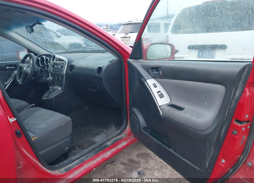 2005 TOYOTA MATRIX/XR VIN: 2T1KR32E55C354425