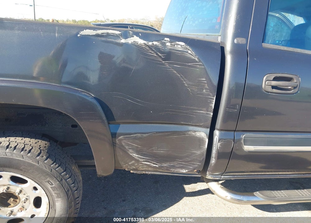 2004 CHEVROLET SILVERADO 2500 LS VIN: 1GCGC23U54F143349