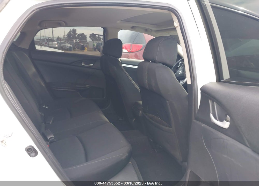 2018 HONDA CIVIC VIN: 2HGFC2F7XJH514230