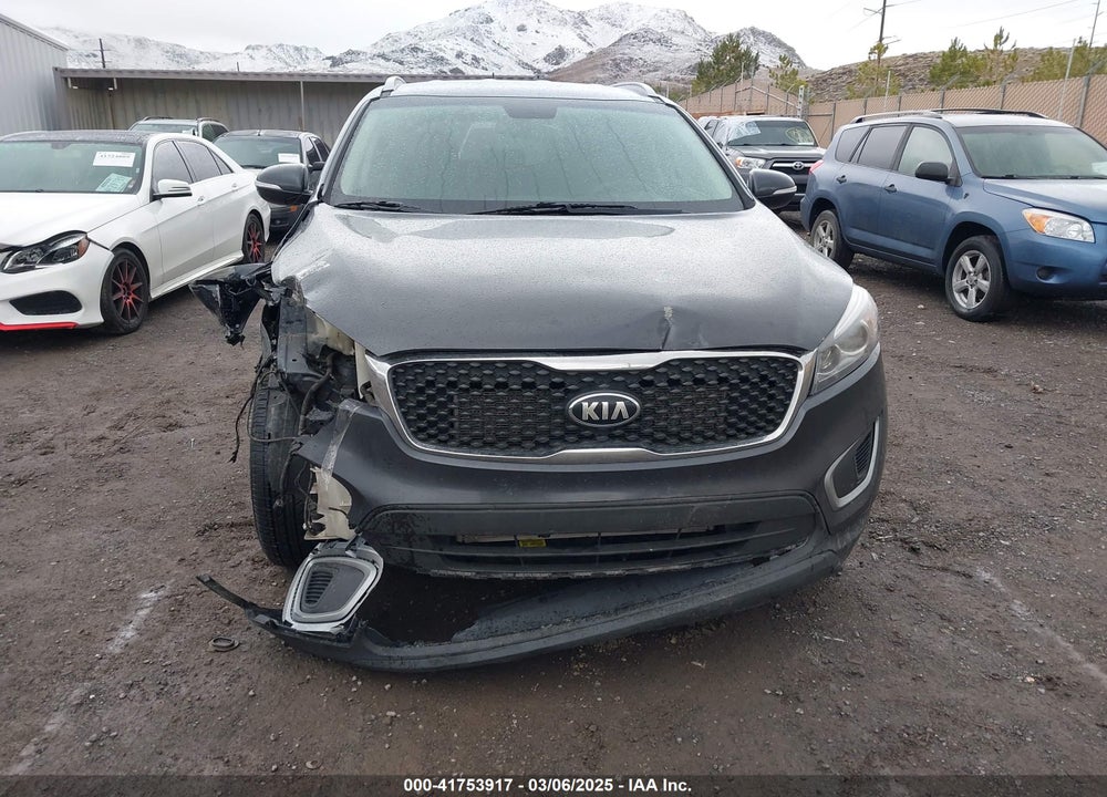 2017 KIA SORENTO 3.3L LX VIN: 5XYPGDA59HG334335