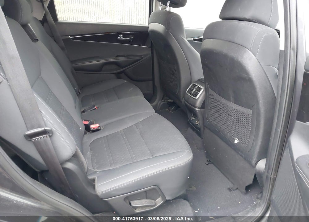 2017 KIA SORENTO 3.3L LX VIN: 5XYPGDA59HG334335