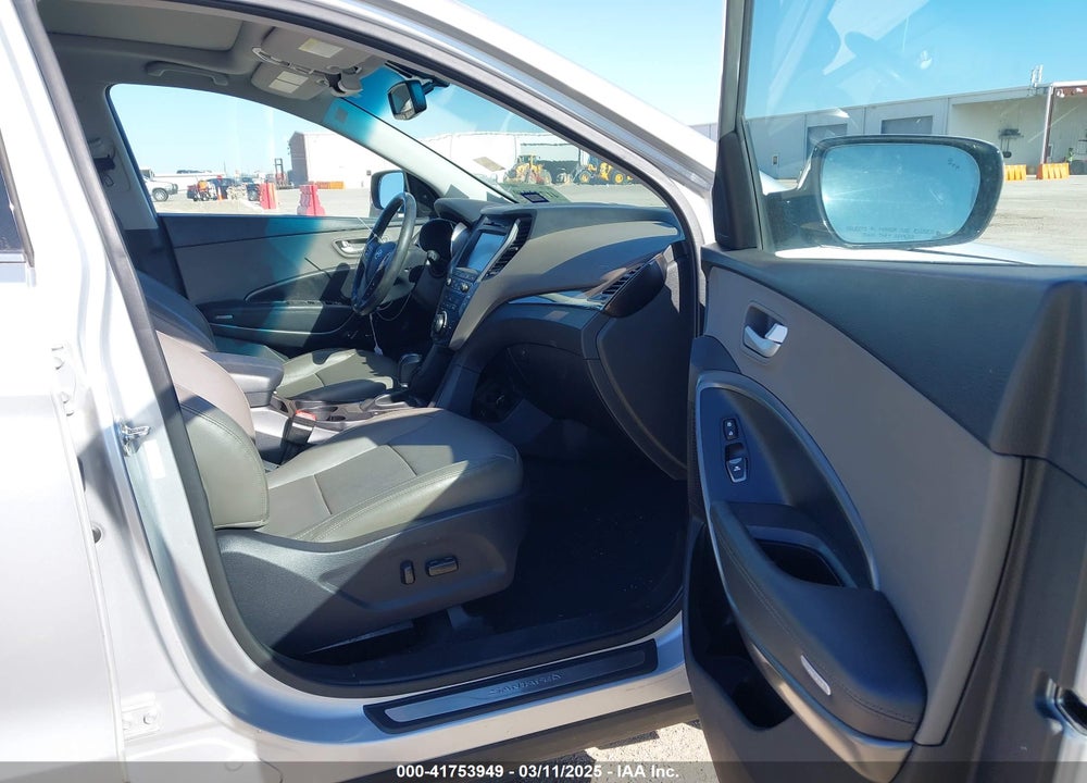 2017 HYUNDAI SANTA FE SPORT 2.4L VIN: 5XYZU3LBXHG495307