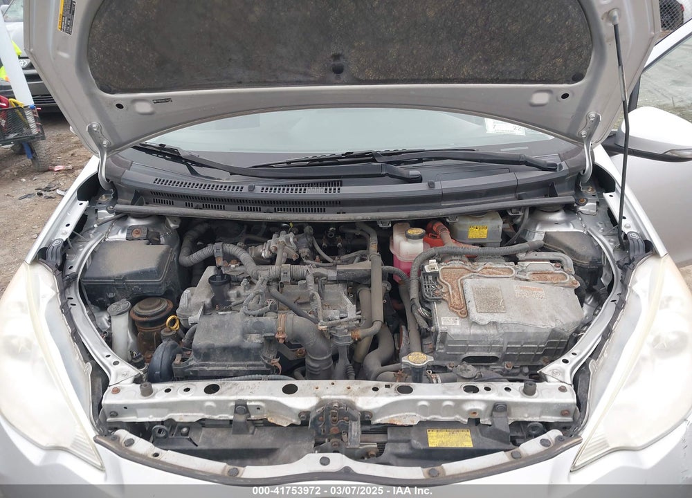 2014 TOYOTA PRIUS C VIN: JTDKDTB35E1557798