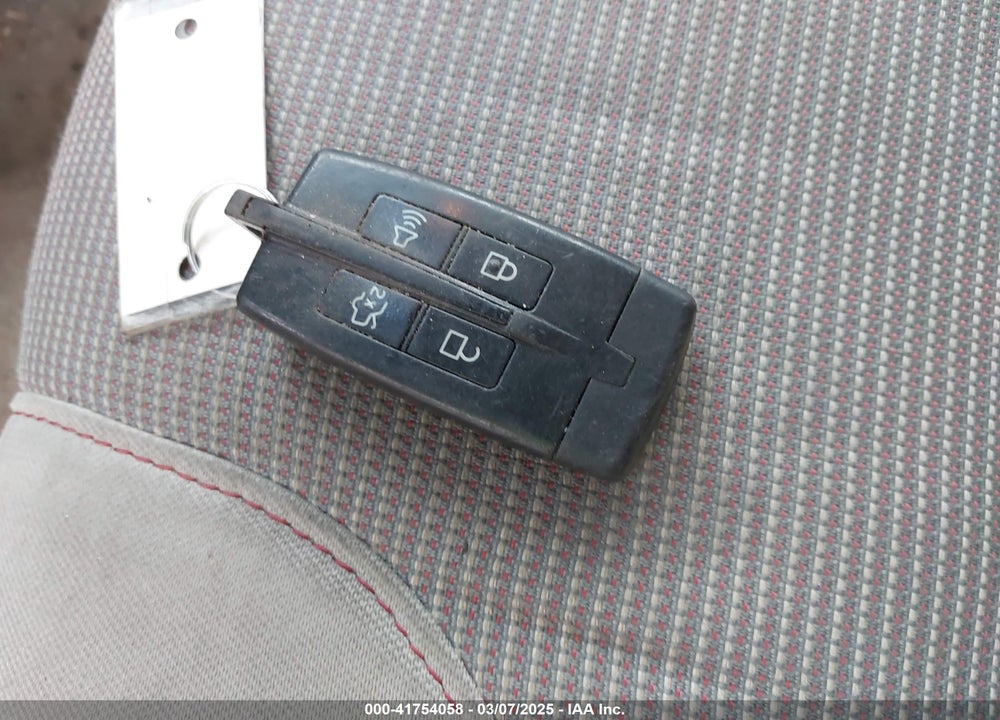 2011 FORD TAURUS SEL VIN: 1FAHP2EW4BG147591