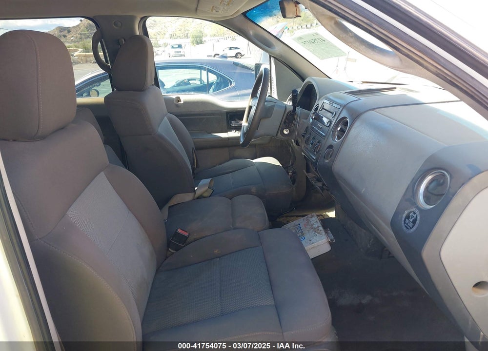 2005 FORD F-150 XLT VIN: 1FTRW12W65FA14163
