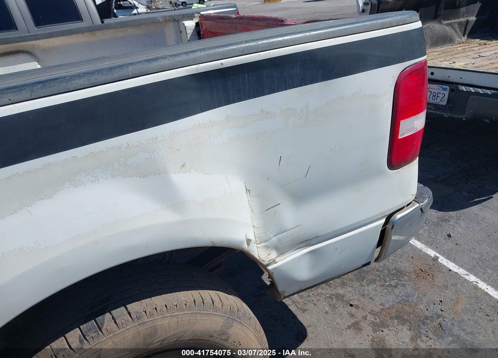 2005 FORD F-150 XLT VIN: 1FTRW12W65FA14163